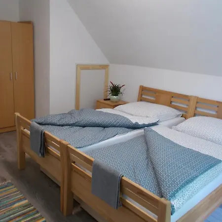 Kristaly Vendeghaz Guest house