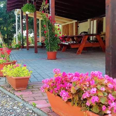 Kristaly Vendeghaz Guest house