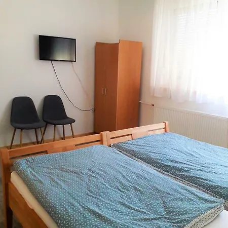 Guest house Kristaly Vendeghaz