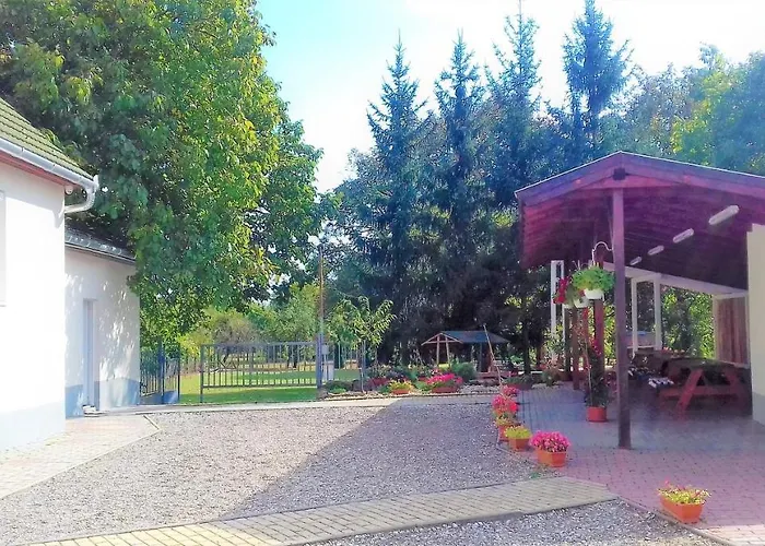 Pensiune Kristaly Vendeghaz 3*